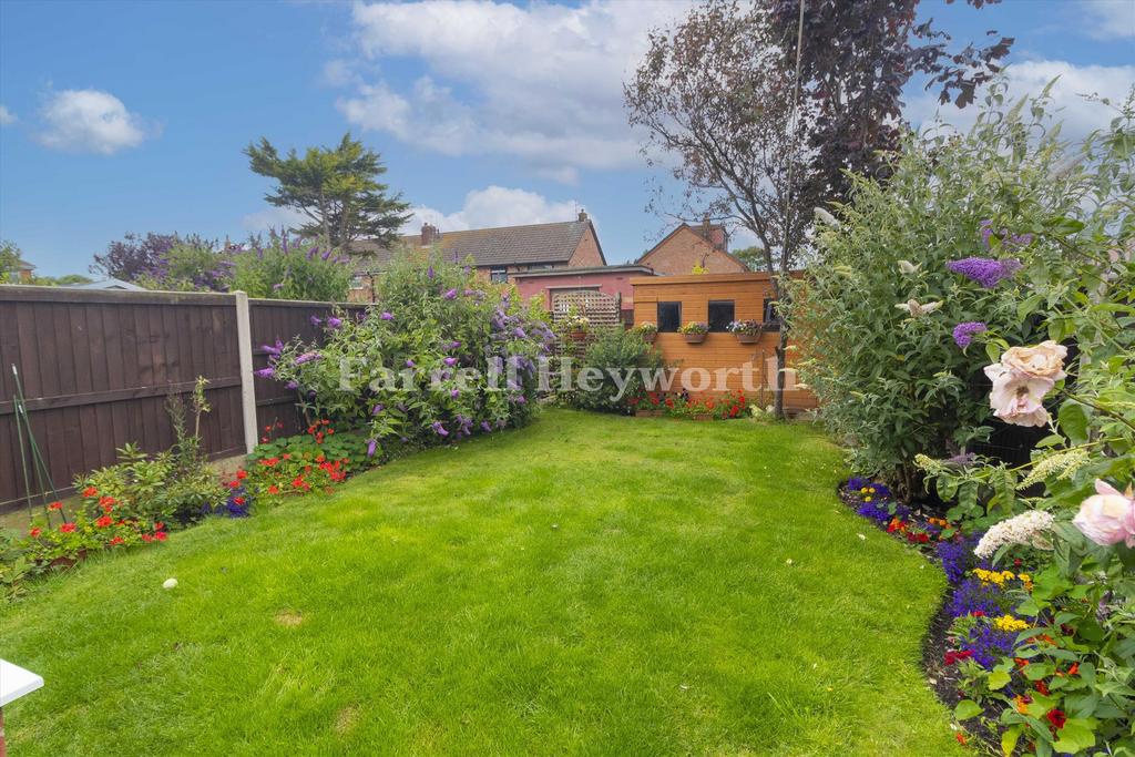 Northfleet Avenue, Fleetwood FY7 3 bed house for sale £145,000