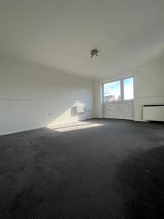 2 bedroom flat to rent, Chigwell, Essex, IG7