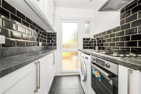 3 bedroom terraced house to rent, Steers Mead, Mitcham, Surrey, CR4