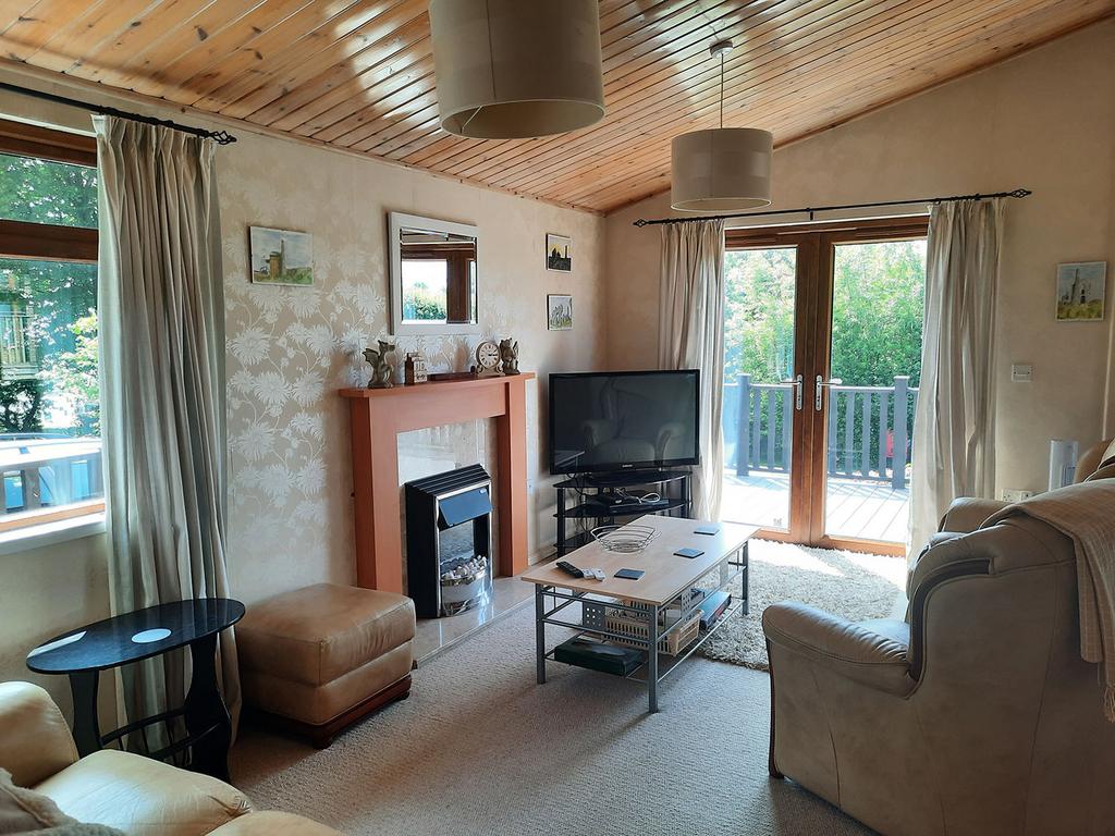 Living room, fireplace