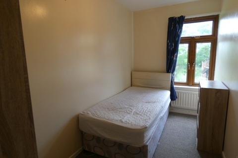 1 bedroom flat to rent, Snowbell Square, Northampton, NN3