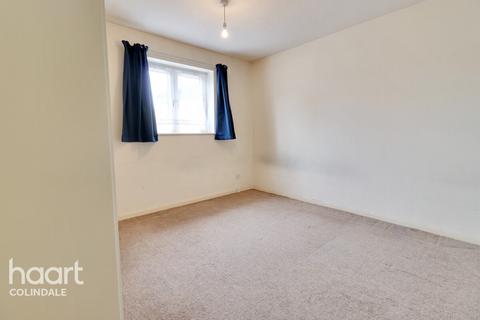 2 bedroom flat for sale, Fieldfare Court, Falcon Way, NW9