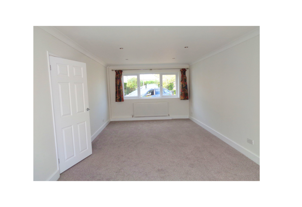 Basingstoke, Basingstoke RG22 4 bed detached house to rent £1,900 pcm