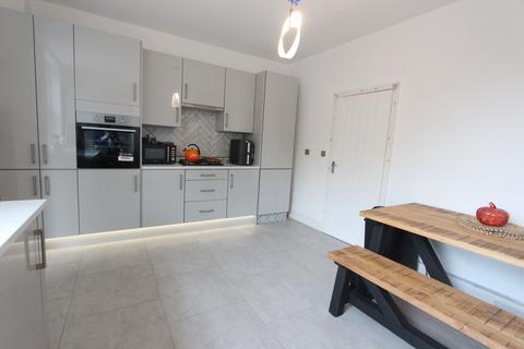 3 bedroom terraced house for sale, Meriden Road, Hampton-In-Arden, B92