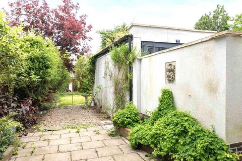 22 Craneford Way, Twickenham, TW2 7SE
