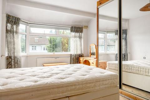 22 Craneford Way, Twickenham, TW2 7SE