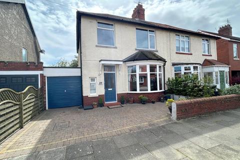 3 bedroom semi-detached house for sale, Swinbourne Gardens, Whitley Bay, NE26