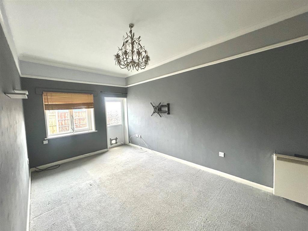 Living Room N2