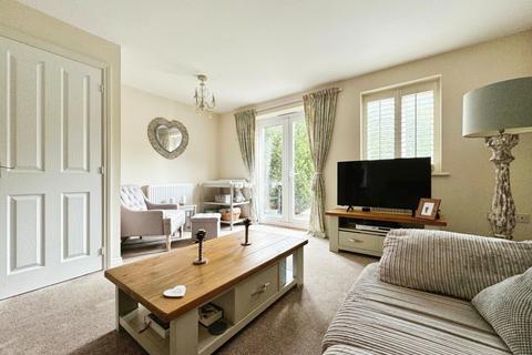 3 bedroom end of terrace house for sale, Marcroft Road, Port Tennant, Swansea, West Glamorgan, SA1 8DG