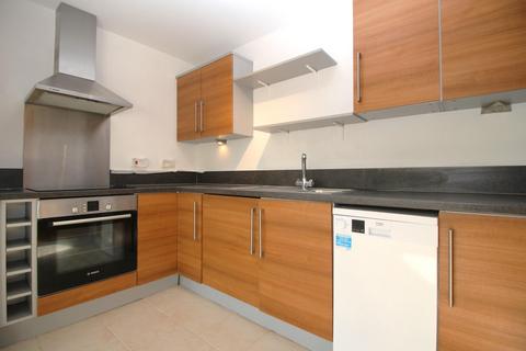 2 bedroom flat for sale, Aspen Court, Freer Crescent, High Wycombe, HP13