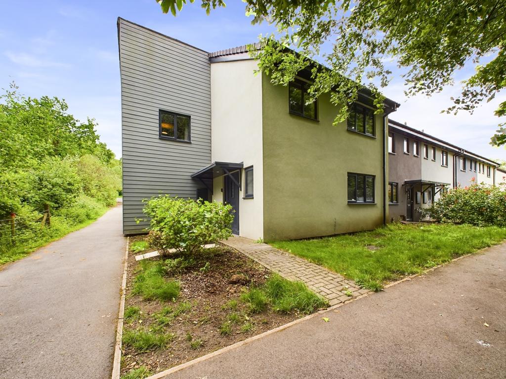 St. Lucia Park, Bordon, Hampshire, GU35 4 bed end of terrace house for sale £410,000