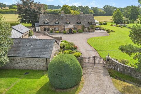 4 bedroom detached house for sale, Abergavenny