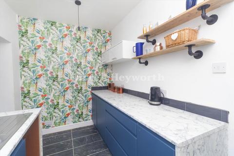8 Westham Street, Lancaster, LA1 3AU