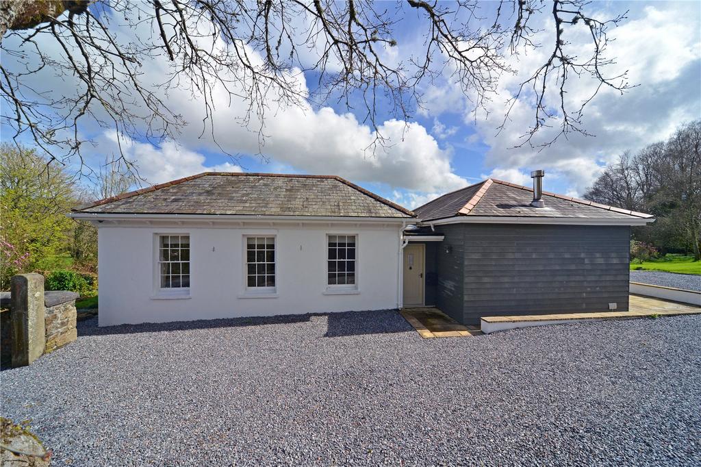 Christow, Exeter, Devon, EX6 2 bed detached house for sale £625,000