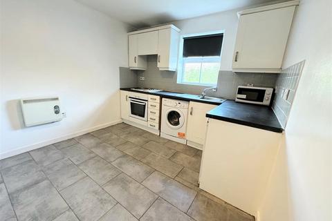 1 bedroom apartment for sale, Charlton Court, Huntscross, Liverpool