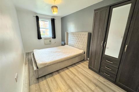 1 bedroom apartment for sale, Charlton Court, Huntscross, Liverpool