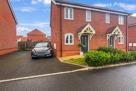 2 bedroom semi-detached house for sale, Russet Way, Alresford, Colchester, CO7