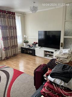 2 bedroom maisonette to rent, Stratford, London, E15