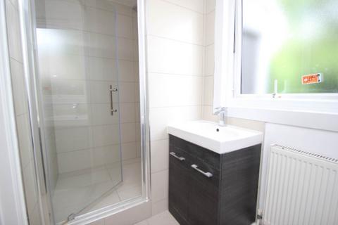 1 bedroom flat for sale, Albert Road, Southend On Sea