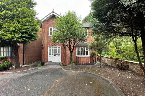 3 bedroom detached house for sale, Stockport Road, Hyde