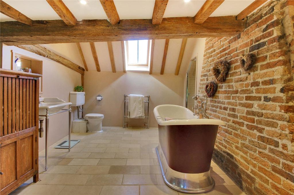 En Suite Bathroom