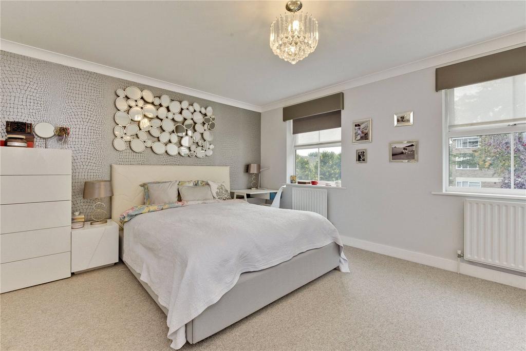 Main Bedroom
