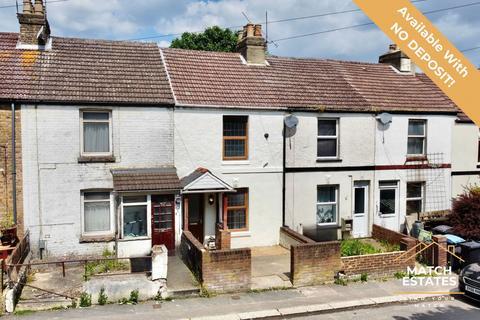 2 bedroom terraced house to rent, Coombe Valley Road, Dover CT17
