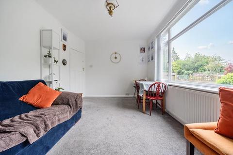 2 bedroom maisonette for sale, Barnet,  London,  EN5