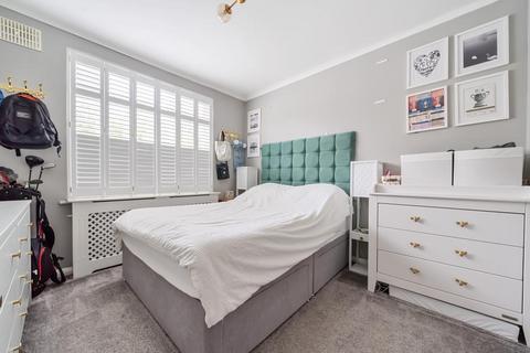 2 bedroom maisonette for sale, Barnet,  London,  EN5