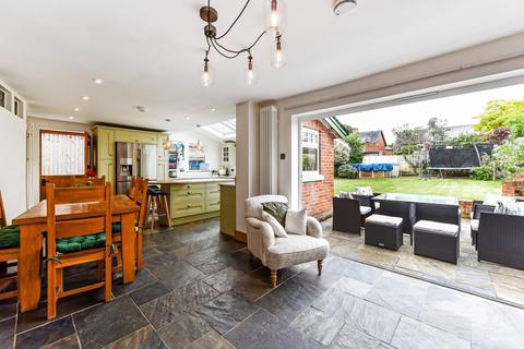 21 Pemberton Road, Lyndhurst, SO43 7AN
