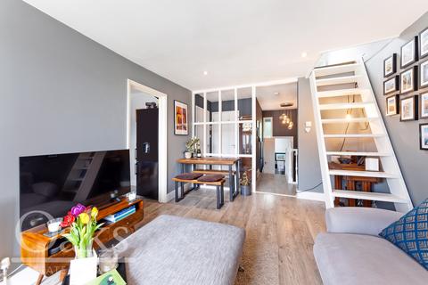 1 bedroom apartment for sale, Bournevale Road, Streatham