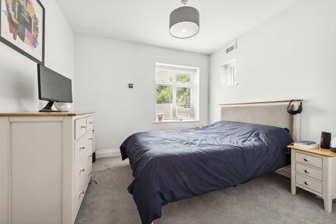 2 bedroom apartment to rent, Old High Street, Headington, Oxford, Oxfordshire, OX3