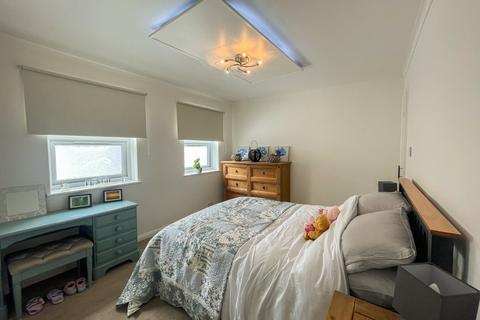 24 Rural Vale, Northfleet, Gravesend, DA11 9JJ