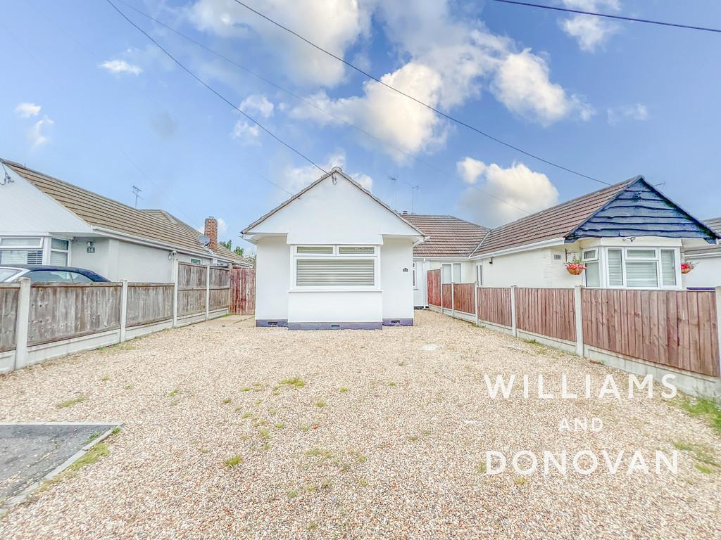 Plumberow Avenue, Hockley 2 bed semidetached bungalow for sale £350,000