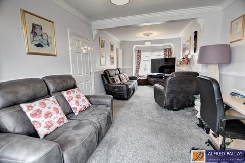 4 bedroom semi-detached house for sale, Fulwell Road, Fulwell