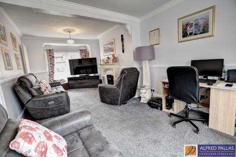 4 bedroom semi-detached house for sale, Fulwell Road, Fulwell