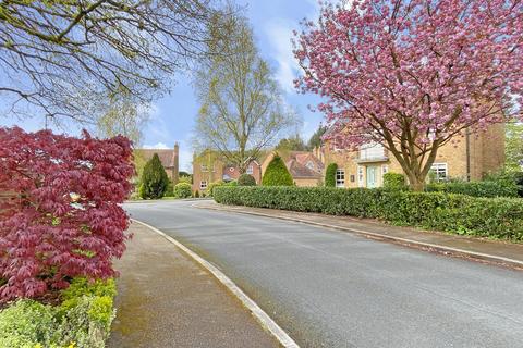 8 Appleby Avenue, Knaresborough, HG5 9LZ