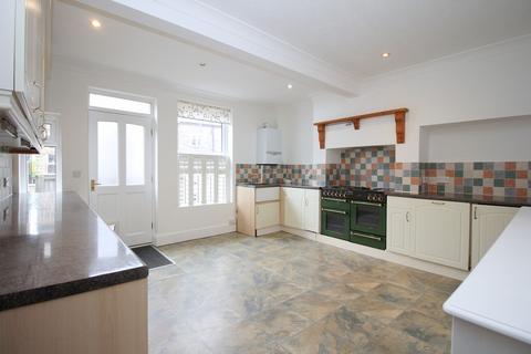 4 bedroom end of terrace house for sale, Crab Lane, Harrogate