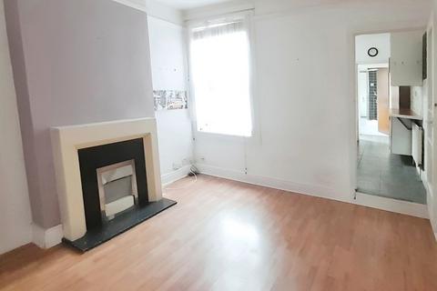 3 bedroom terraced house to rent, Bosworth Street, Leicester