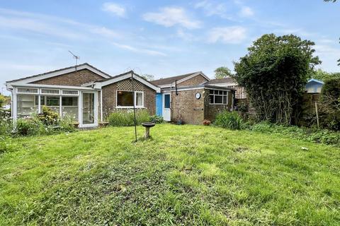 2 bedroom detached bungalow for sale, Dene Close, Westbury