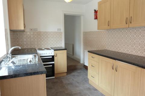 3 bedroom end of terrace house to rent, The Hill Avenue, Worcester
