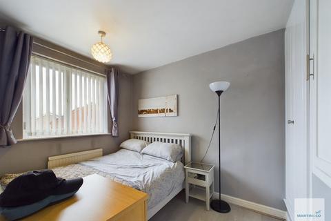9 Garton Close, Nottingham, NG6 8RZ