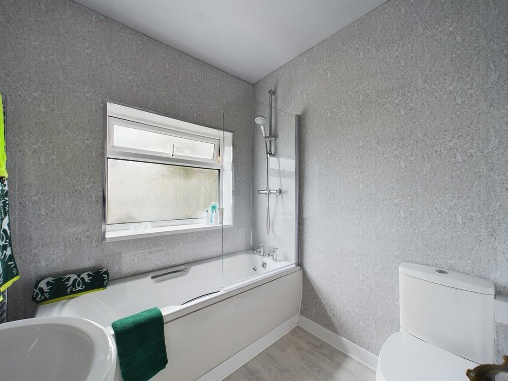 Cam02060 g0 pr0189 still011