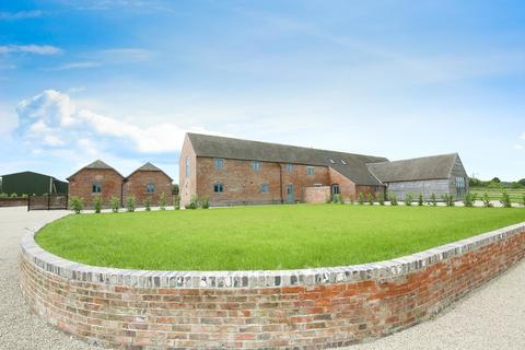 3 bedroom barn conversion for sale, Coleshill Road, Ansley Common
