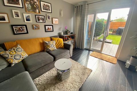4 Brabazon Avenue, Wallington, SM6 9ES