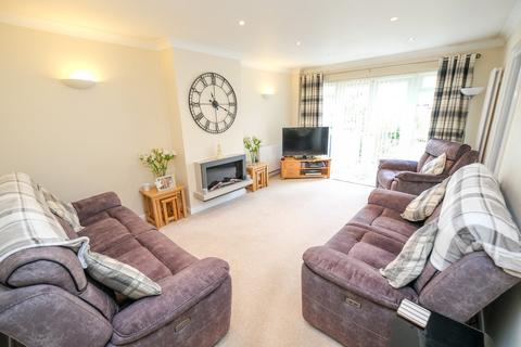 6 Mosyer Drive, Orpington, BR5 4PW