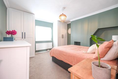 41 Derry Downs, St Mary Cray, Orpington, BR5 4DU