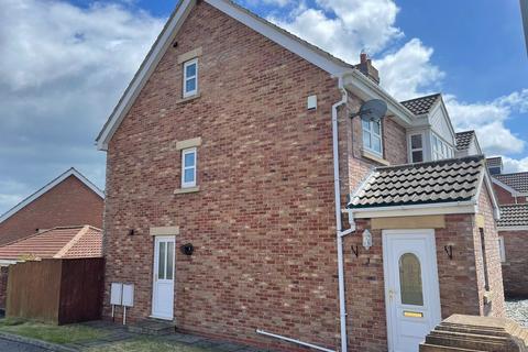 4 bedroom semi-detached house to rent, Valley View, Witton Park, Bishop Auckland