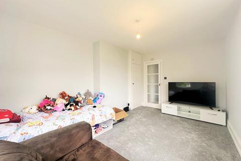 Studio for sale, Westbourne Gardens, Hove