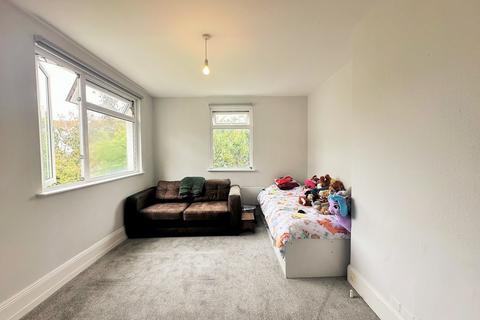 Studio for sale, Westbourne Gardens, Hove, BN3 5PQ